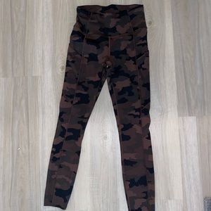 camo lululemon leggings